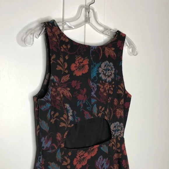 BB DAKOTA Back Cutout Dress - Picture 3 of 7